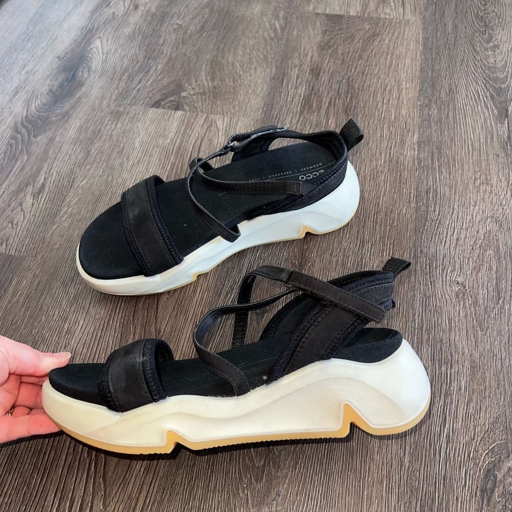Ecco Black and White Women's Sandals
